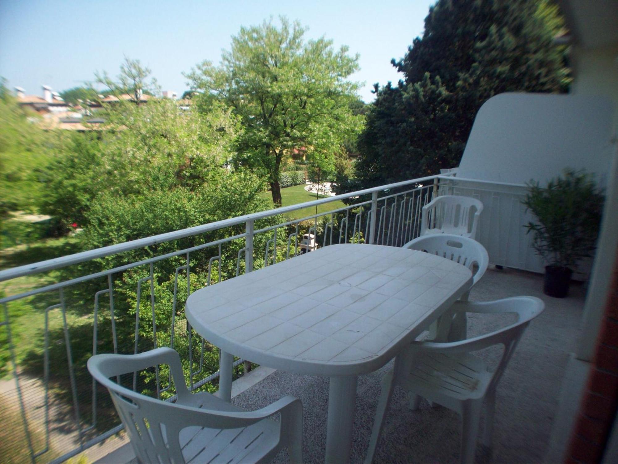 Casa Marialuigia - Appartamenti Solo Per Famiglie Lido di Jesolo Eksteriør billede